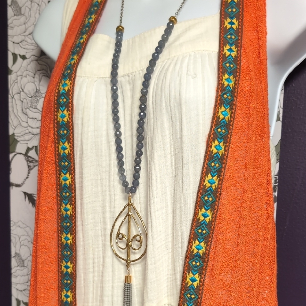 NWT BèlJoy Boho Glass Beaded Necklace